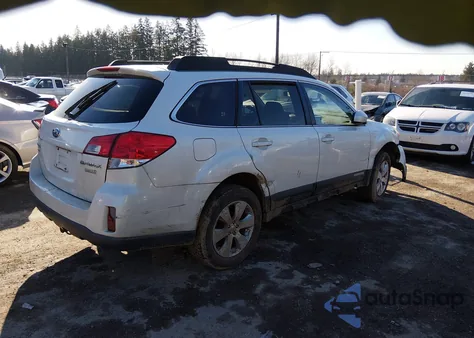 2012 Subaru Outback 2.5I Premium z USA, uszkodzony, nr VIN 4S4BRBCC4C3233698